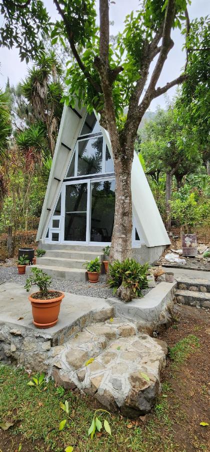 Pink House Hostel San Lucas Toliman Exterior photo